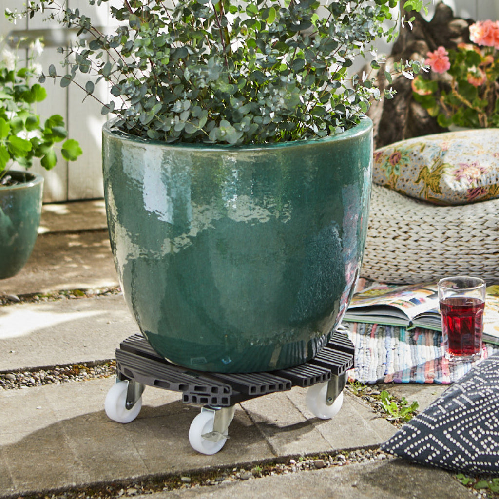 Wagner Waterproof Plant Caddy - 15.1" Gray Round