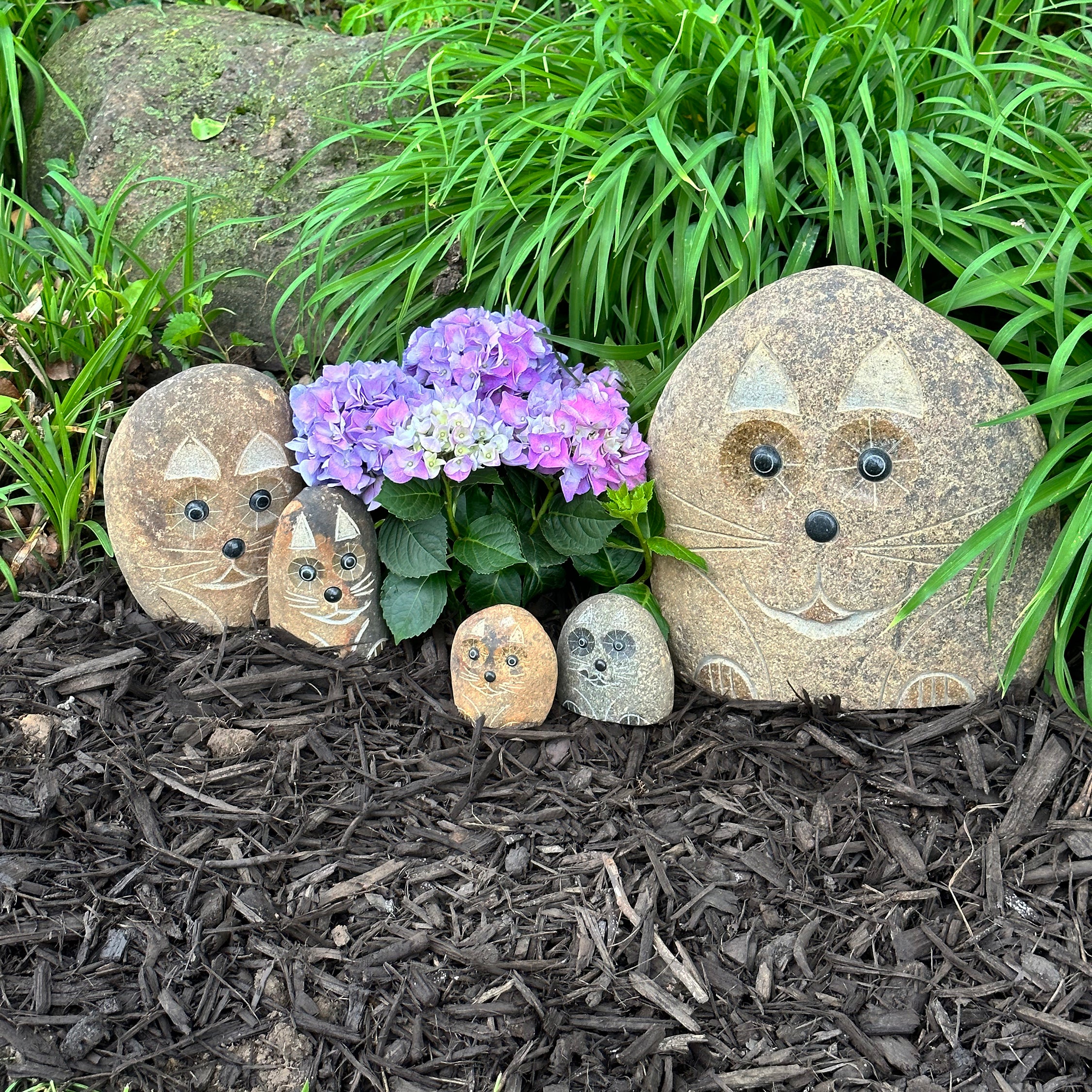 Family of Boulder Cats - 5 Pcs 4"H, 6"H, 8"H, 12"H