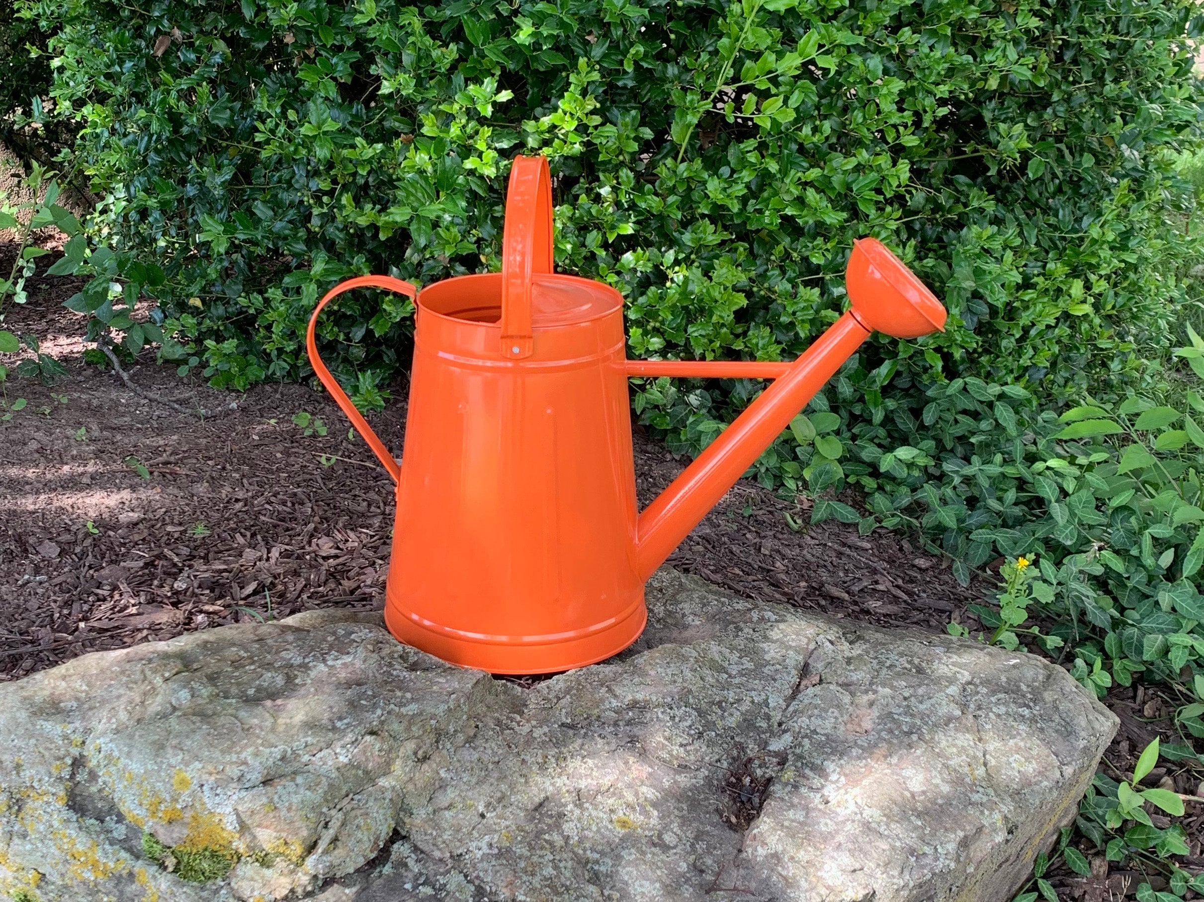 Metal Watering Can &amp; Memory Foam Kneel Cushion Combo - 1.2 gal Orange
