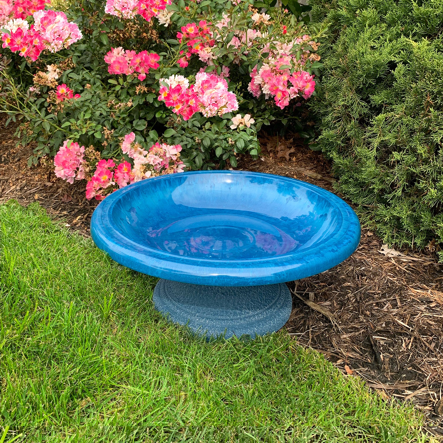 Azure Fiber Clay Birdbath - 7.5"
